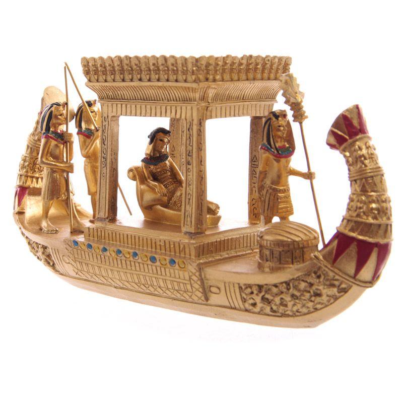 Zlatá egyptská loď