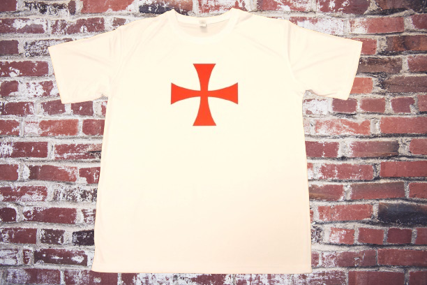 Tričko s červeným křížem