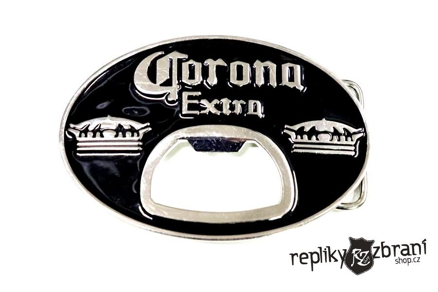 Přezka Corona s otvírákem