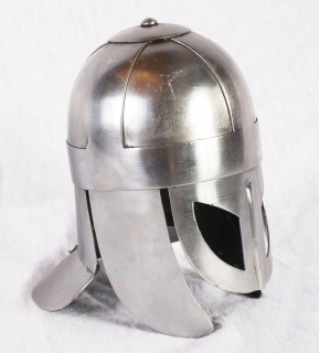 Miniatura vikingské helmy 